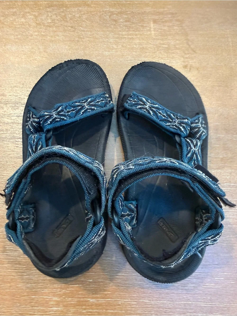 Teva Kids Hurricane Sports Sandal Blue Black Geometric Pattern Size 13